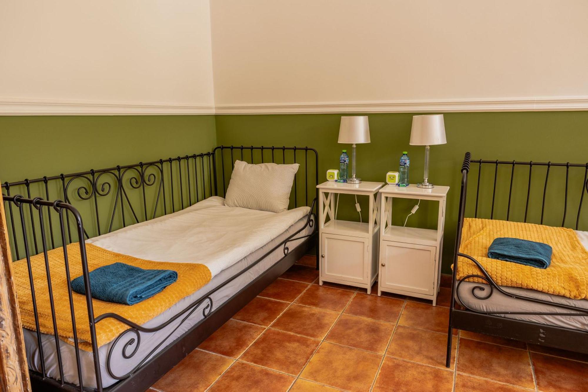 Atelier Hostel Leszno  Εξωτερικό φωτογραφία