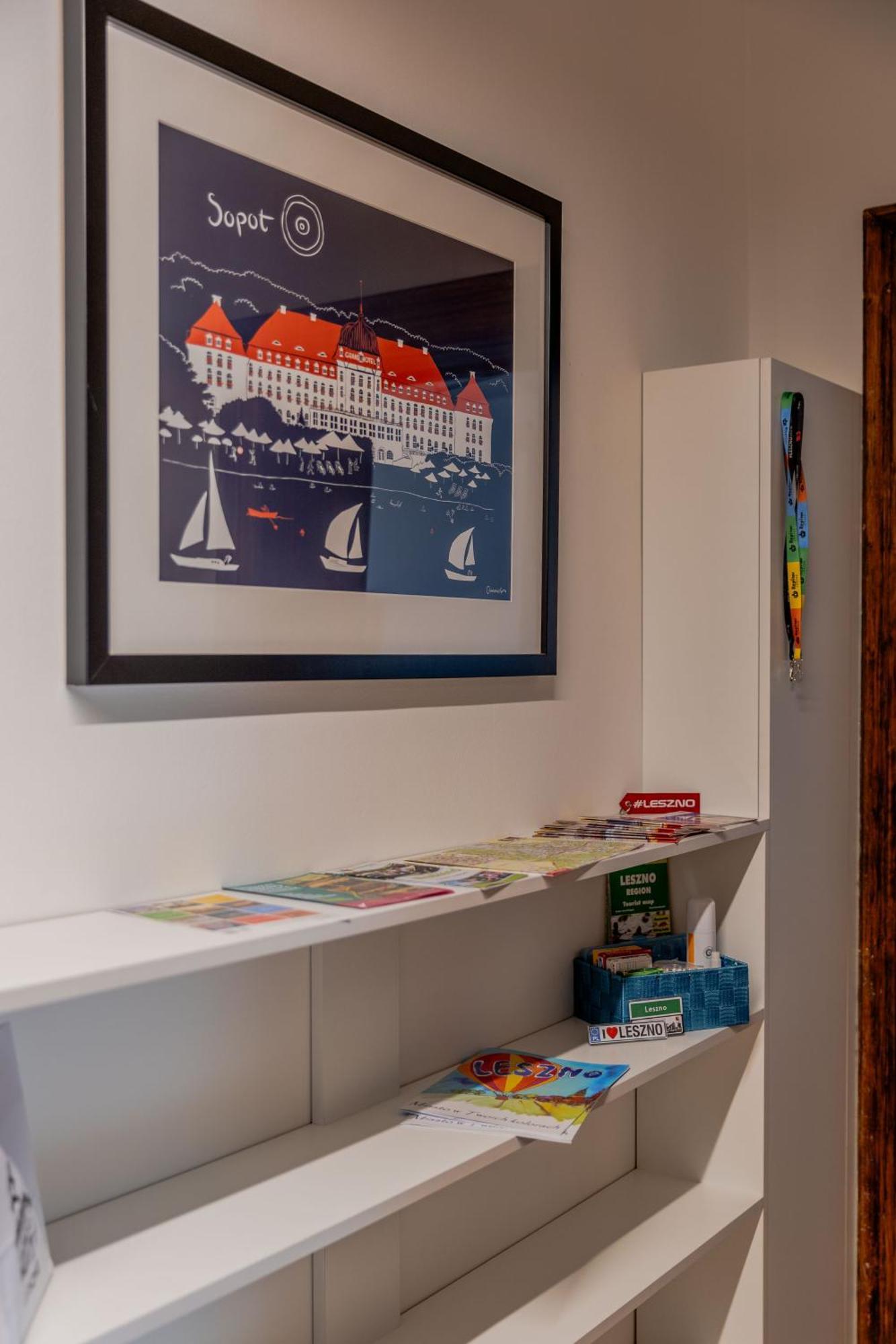Atelier Hostel Leszno  Εξωτερικό φωτογραφία